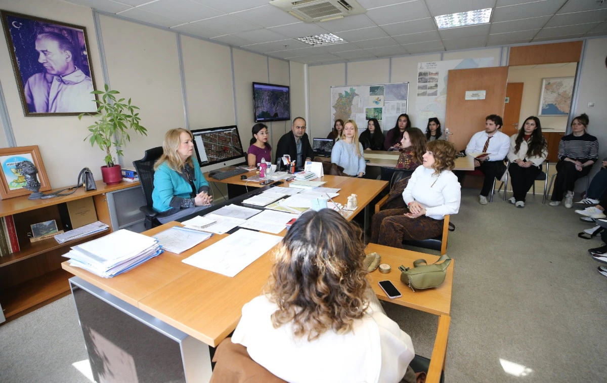 İYTE mimarlık projesi ile gen&ccedil;ler kentin geleceğini tasarlayacak