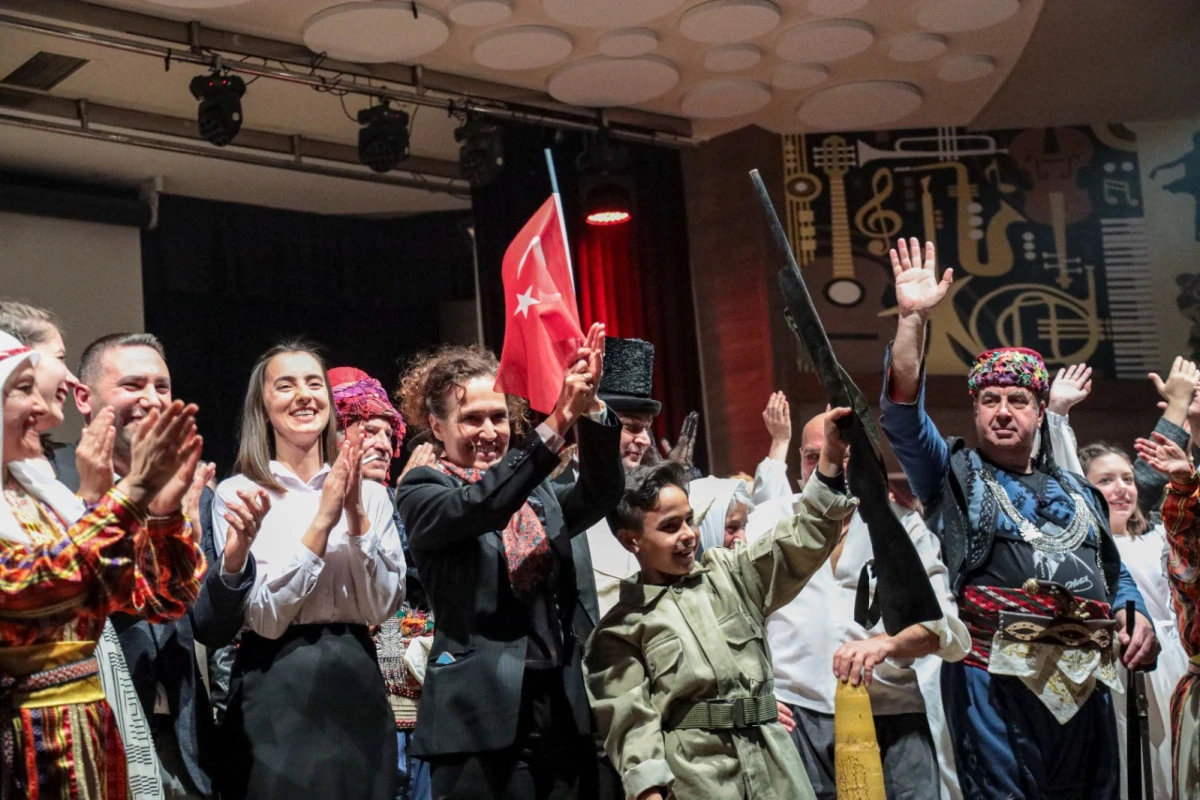 Karşıyaka&rsquo;da &Ccedil;anakkale ruhu sahnede yaşatılacak