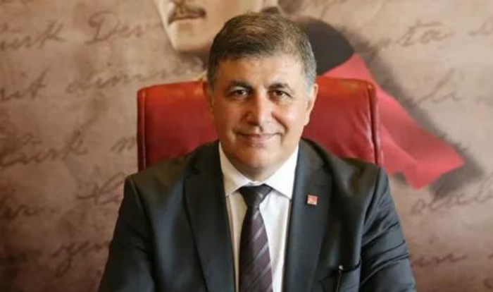 Cemil Tugay (Karşıyaka Belediye Başkanı 2019 - 2024)