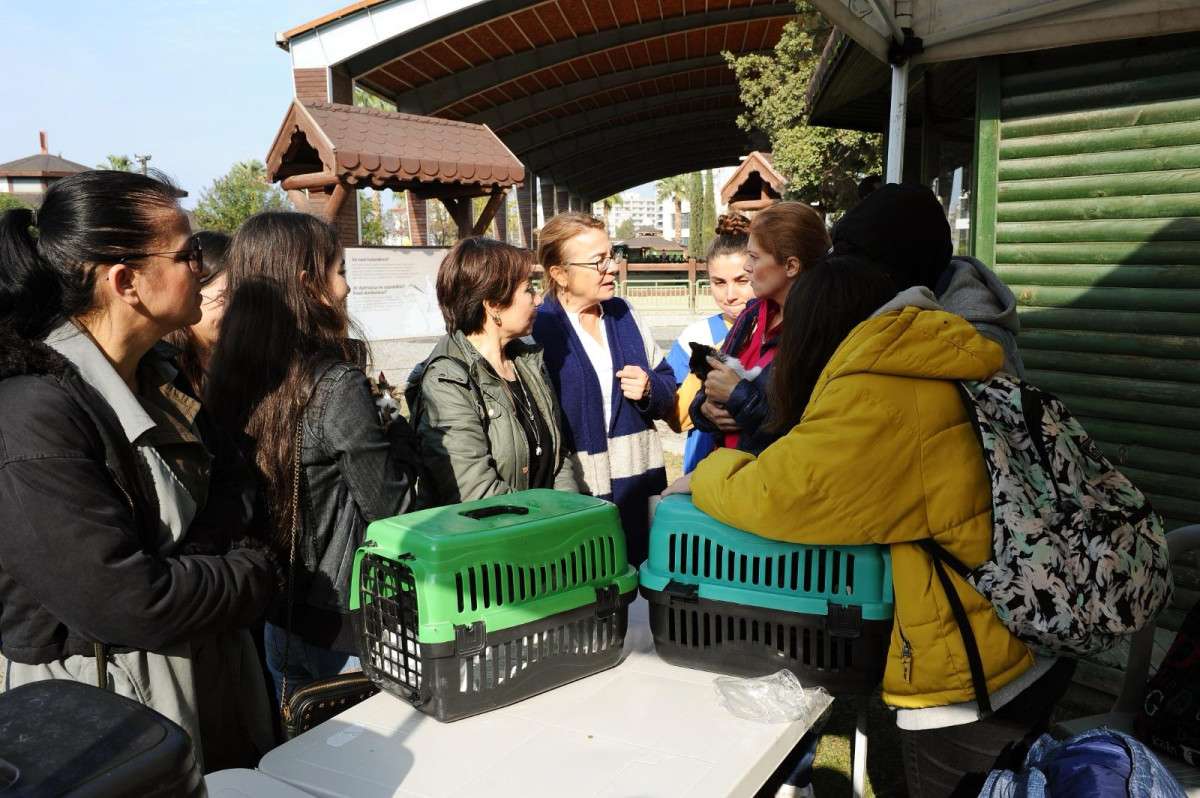 Karşıyaka Belediyesi’nden can dost sahiplerine hayati uyarı 